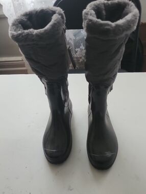 Henry Ferrera Gray Faux-Fur Cuff Rain & Snow Boots